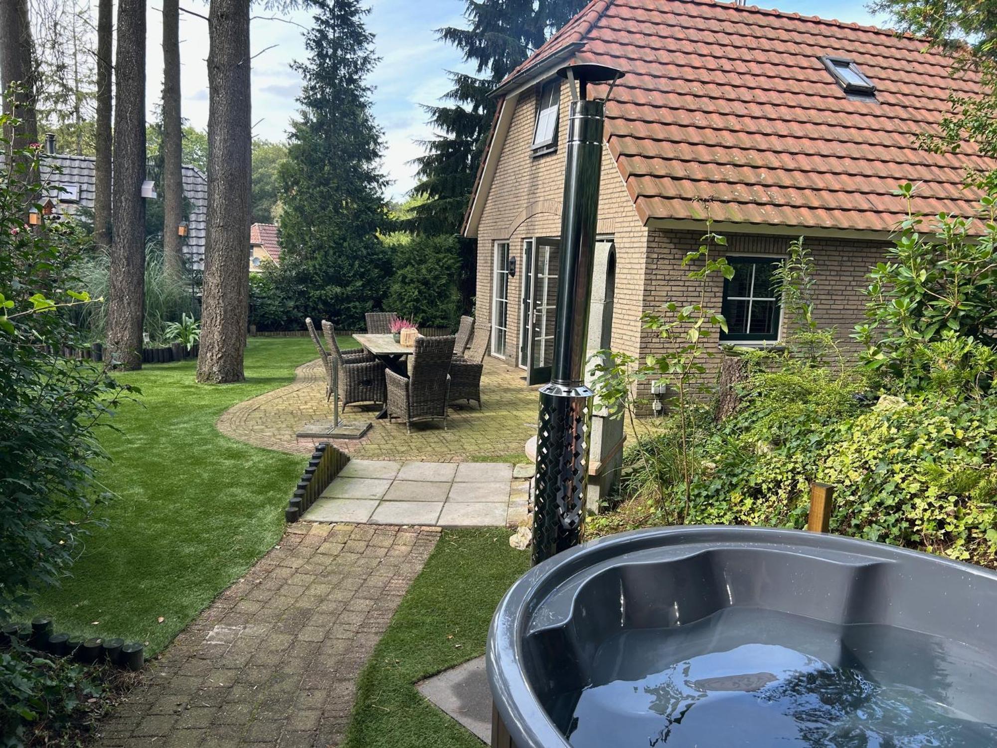 Вилла Bosboerderij De Goudsberg Met Hottub In Tuin Люнтерен Экстерьер фото